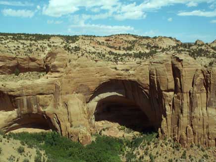 Betatakin (Blick vom gegenüber liegenden Canyanrand)
